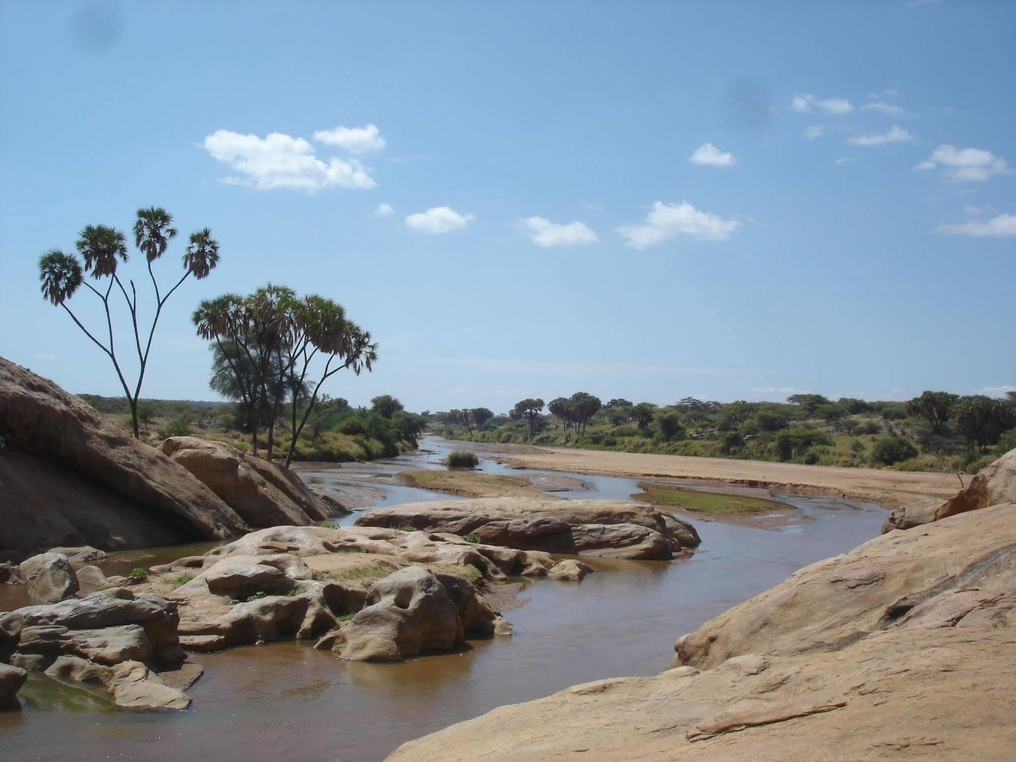 Sarova Shaba Game Lodge Archers Post Ngoại thất bức ảnh