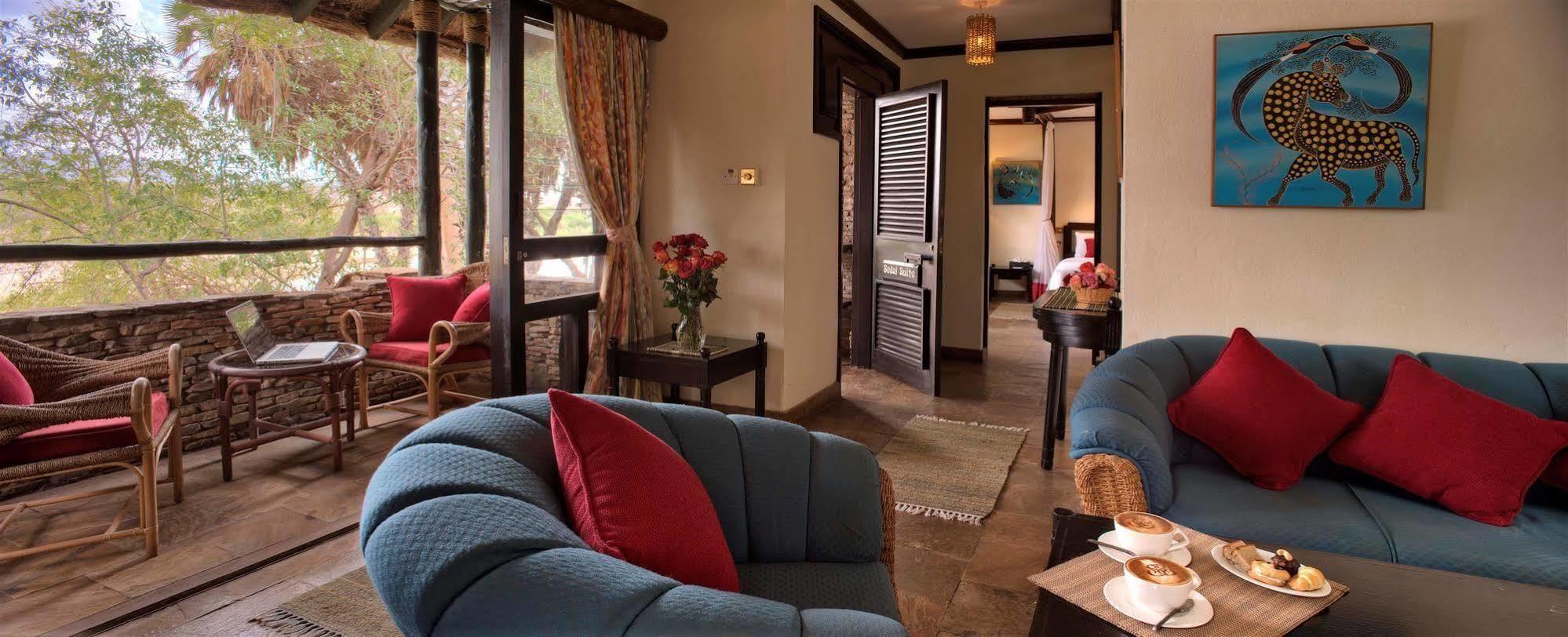 Sarova Shaba Game Lodge Archers Post Ngoại thất bức ảnh