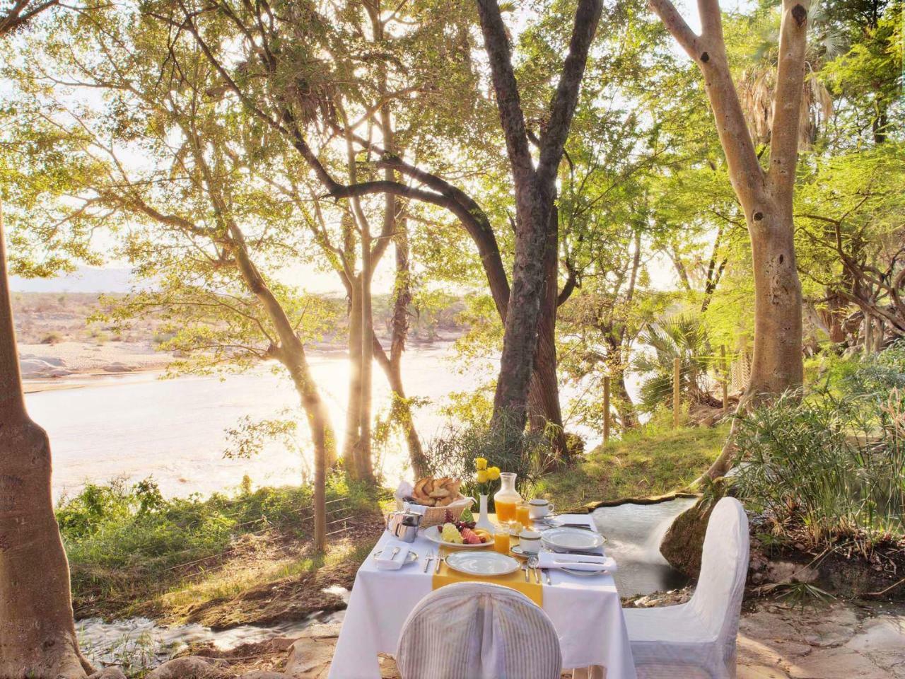 Sarova Shaba Game Lodge Archers Post Ngoại thất bức ảnh