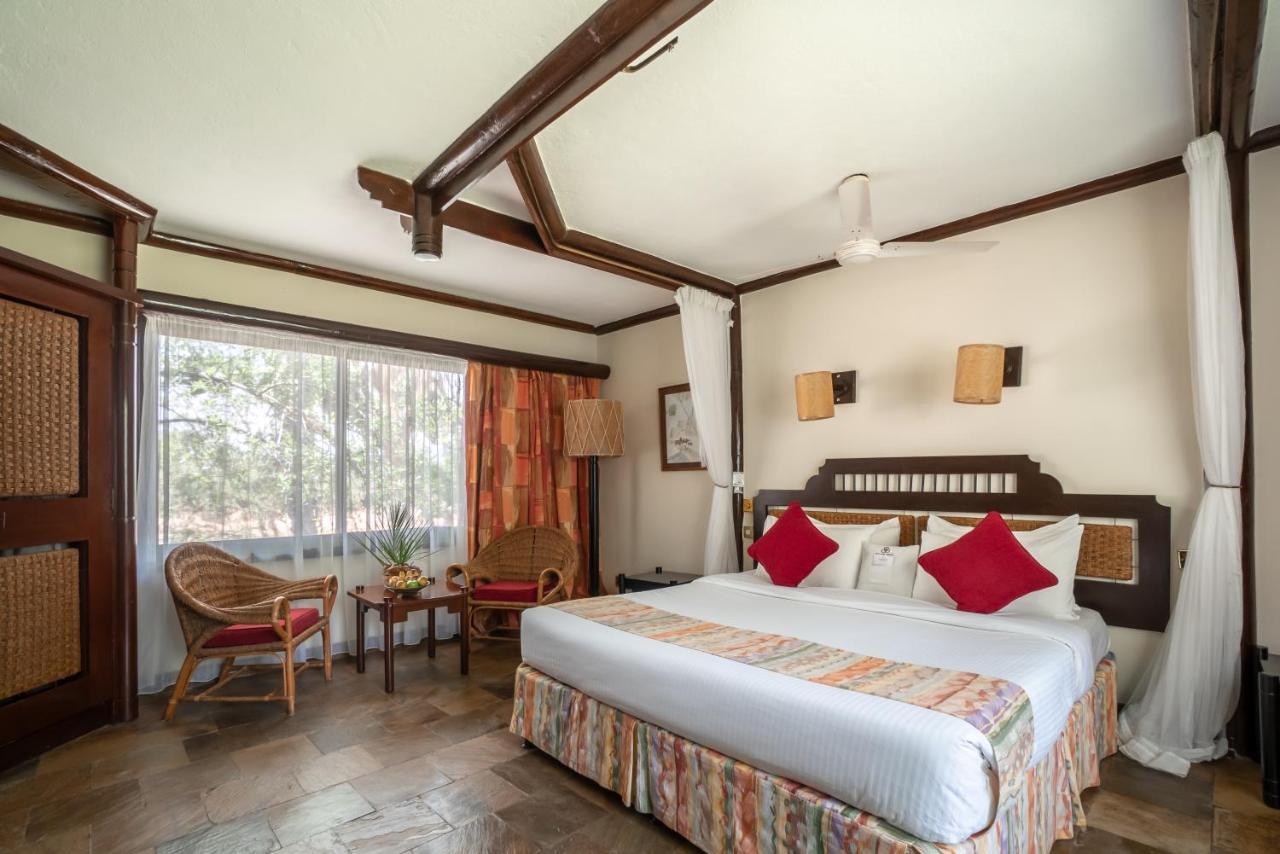 Sarova Shaba Game Lodge Archers Post Ngoại thất bức ảnh